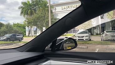 Big Tits and Ass Sexy Amateur Fucks Her Driver – Hayley Davies – Luke Cooper